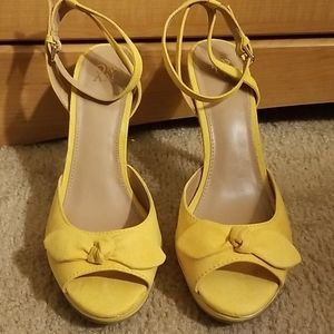 New York and Company high heel shoes